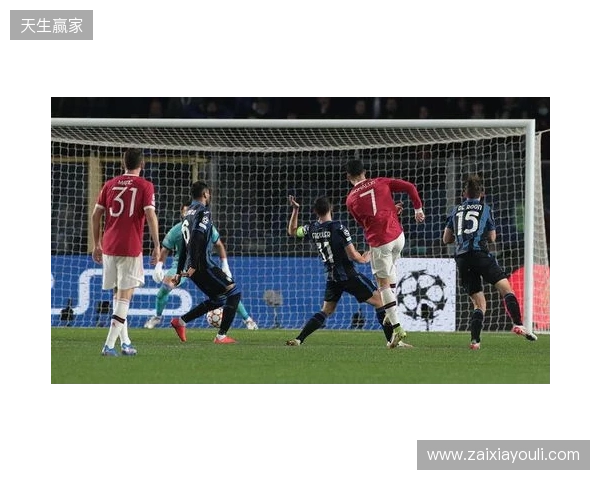 记者：因下赛季很大概率有欧冠踢，曼联想B费再至少留队1年