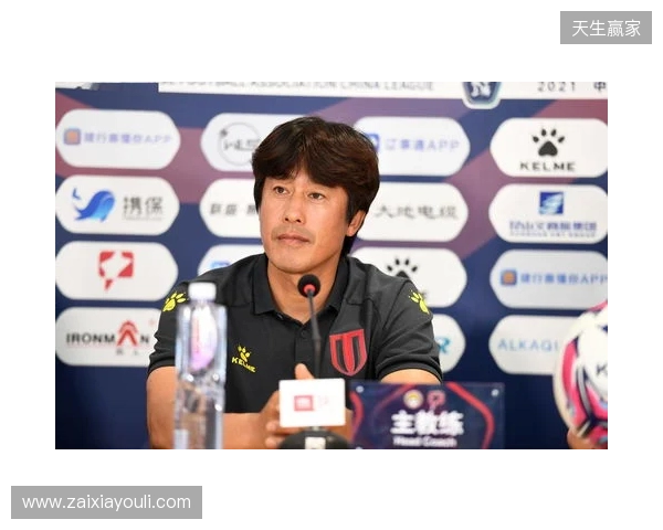 成都蓉城前主帅徐正源近况。和每年假期时一样，徐正...