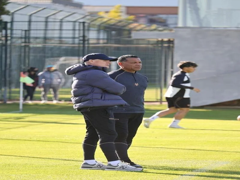 陕西联合官宣:27岁瑞典籍身高1米85中场伊兰杜斯特正式加盟球队